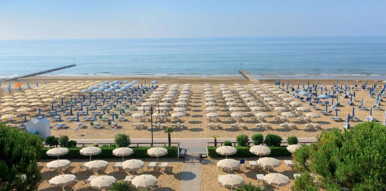 Appartamento Palma Carraro Immobiliare Jesolo - Family Apartments Exteriör bild
